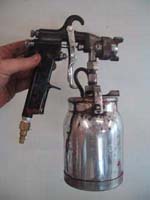 Siphon-fed Spray Gun